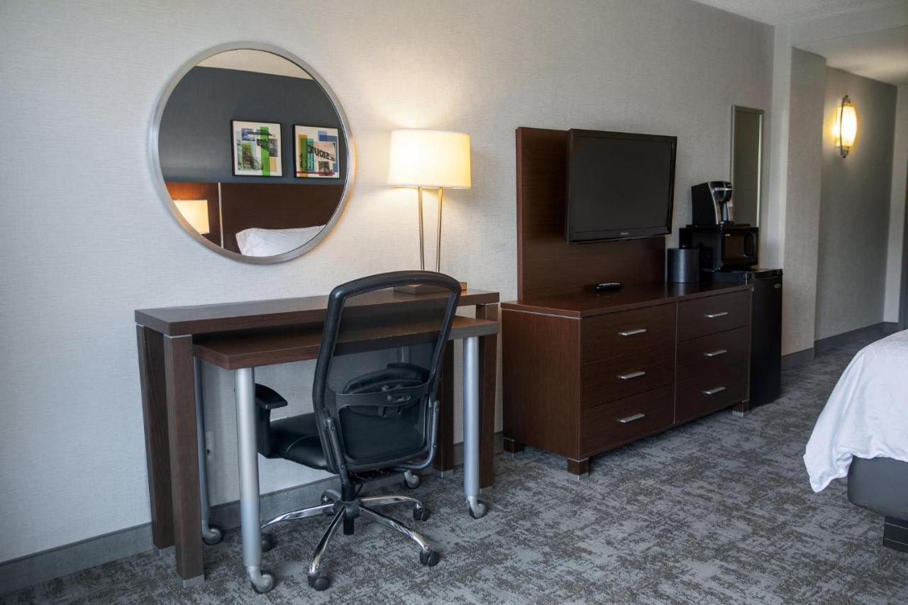 Holiday Inn Sioux Falls-City Center By Ihg Bagian luar foto