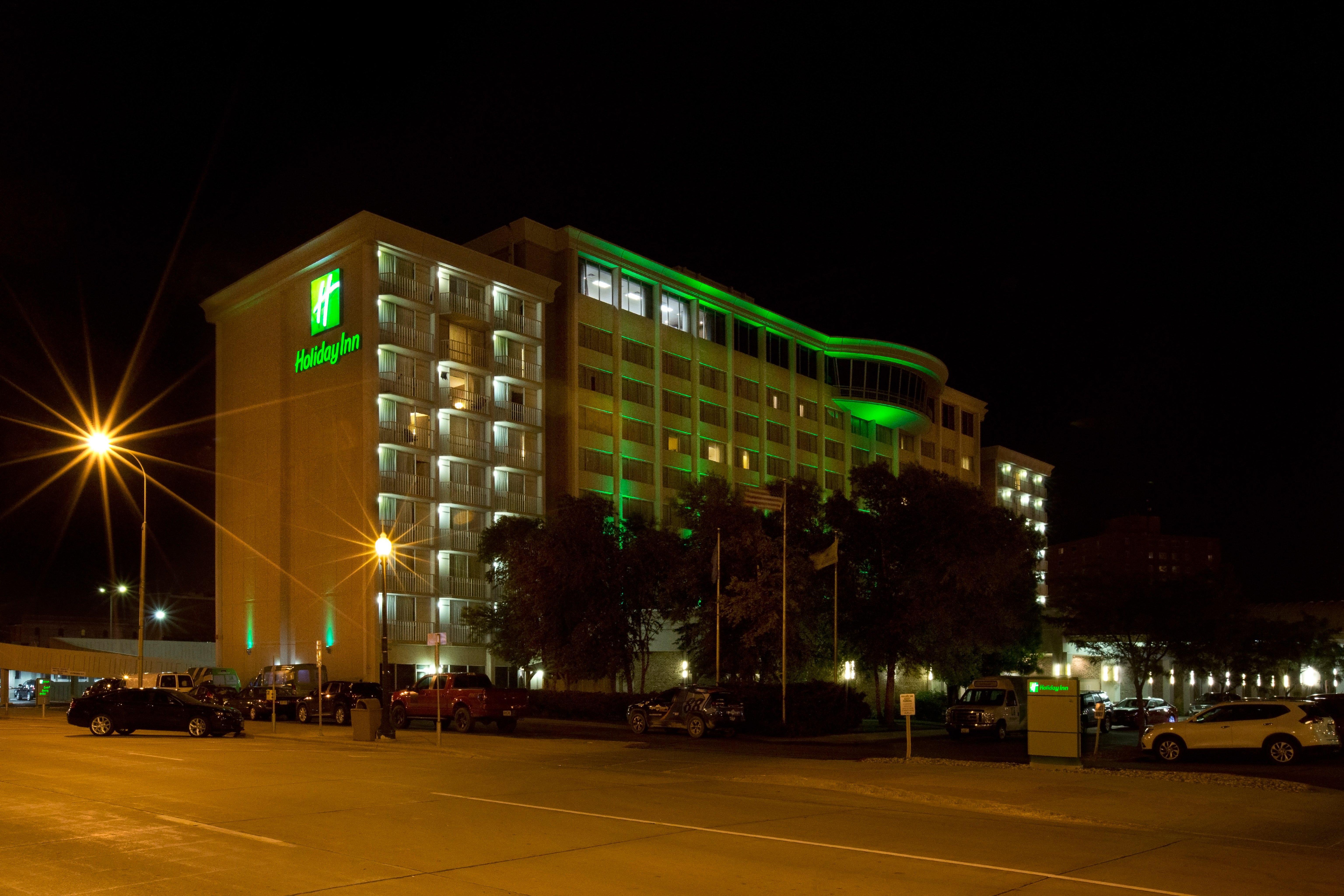 Holiday Inn Sioux Falls-City Center By Ihg Bagian luar foto