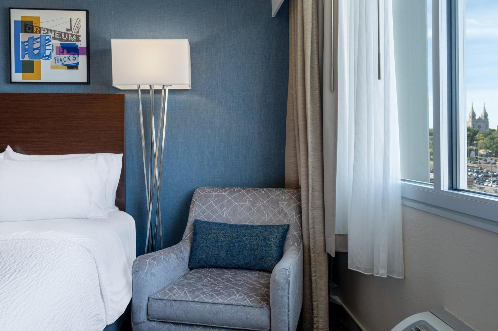 Holiday Inn Sioux Falls-City Center By Ihg Bagian luar foto