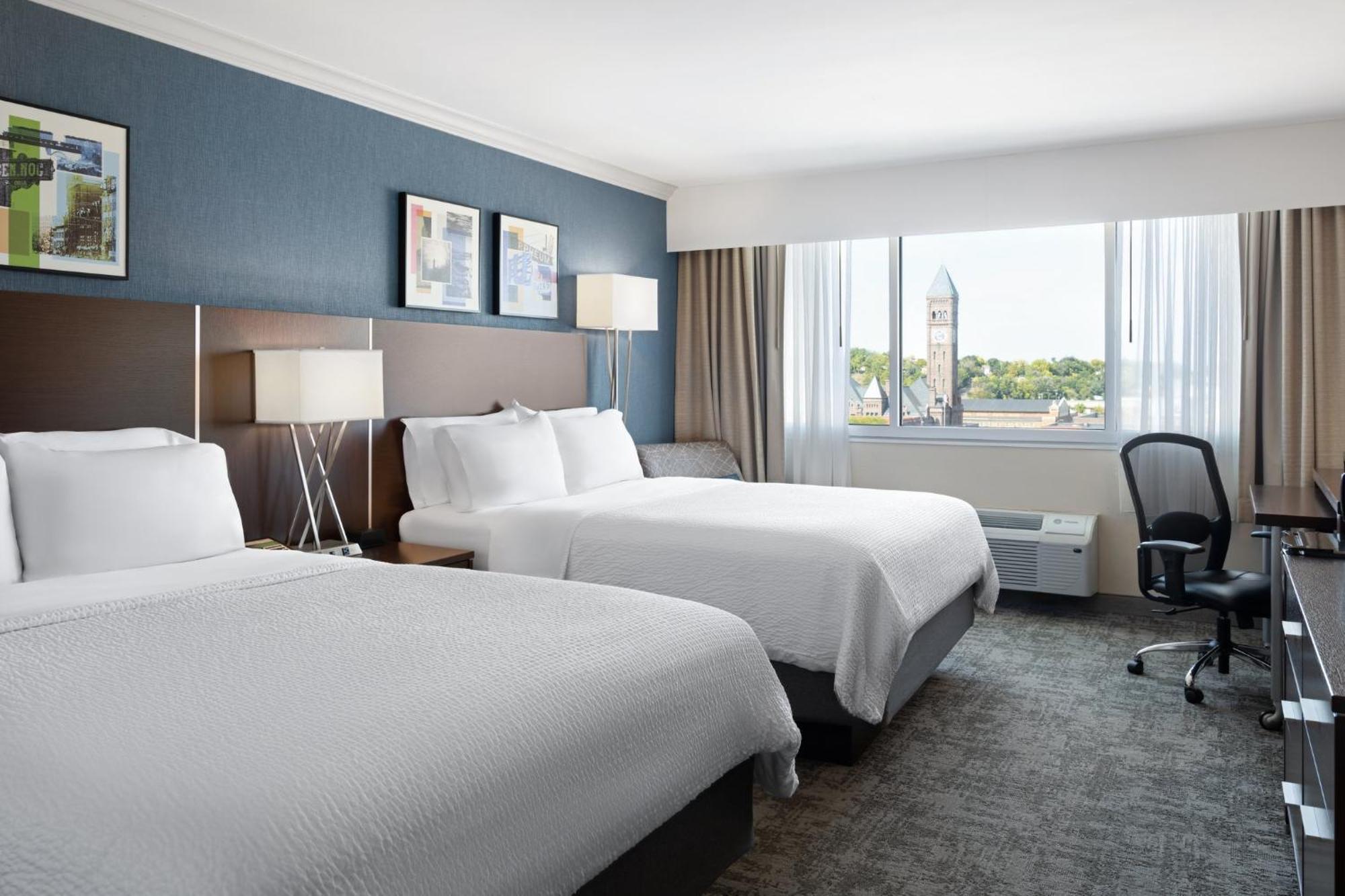 Holiday Inn Sioux Falls-City Center By Ihg Bagian luar foto
